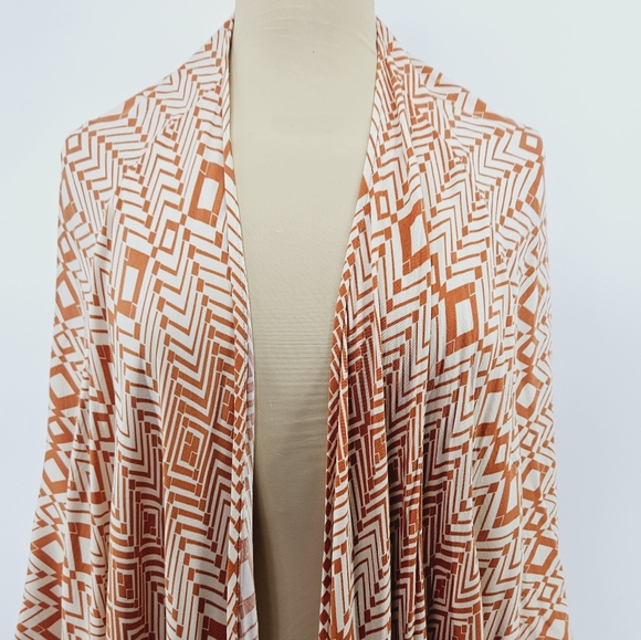 Chaser Scarf Print Kimono in Orange and White Size XS/S - Picture 8 of 11